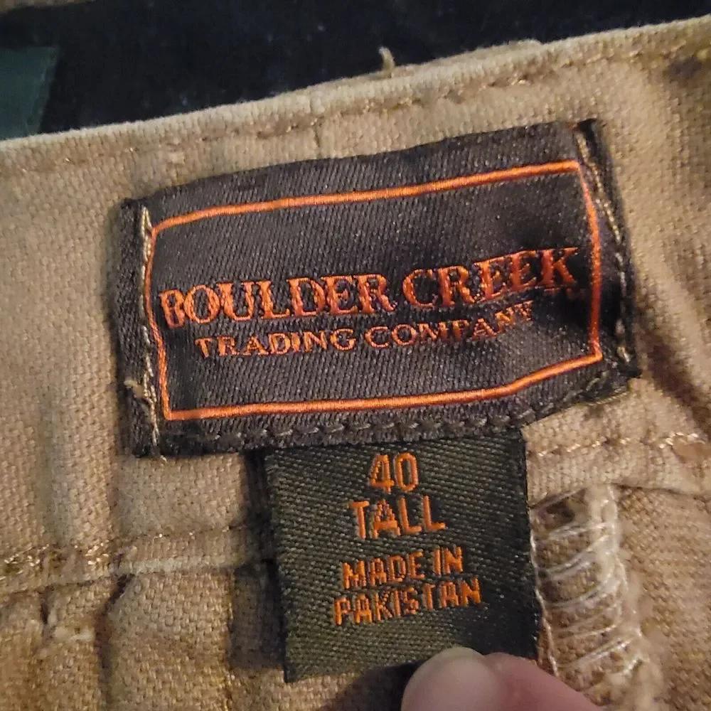 Boulder Creek Tan Cargo Shorts Size‎ 40 Tall